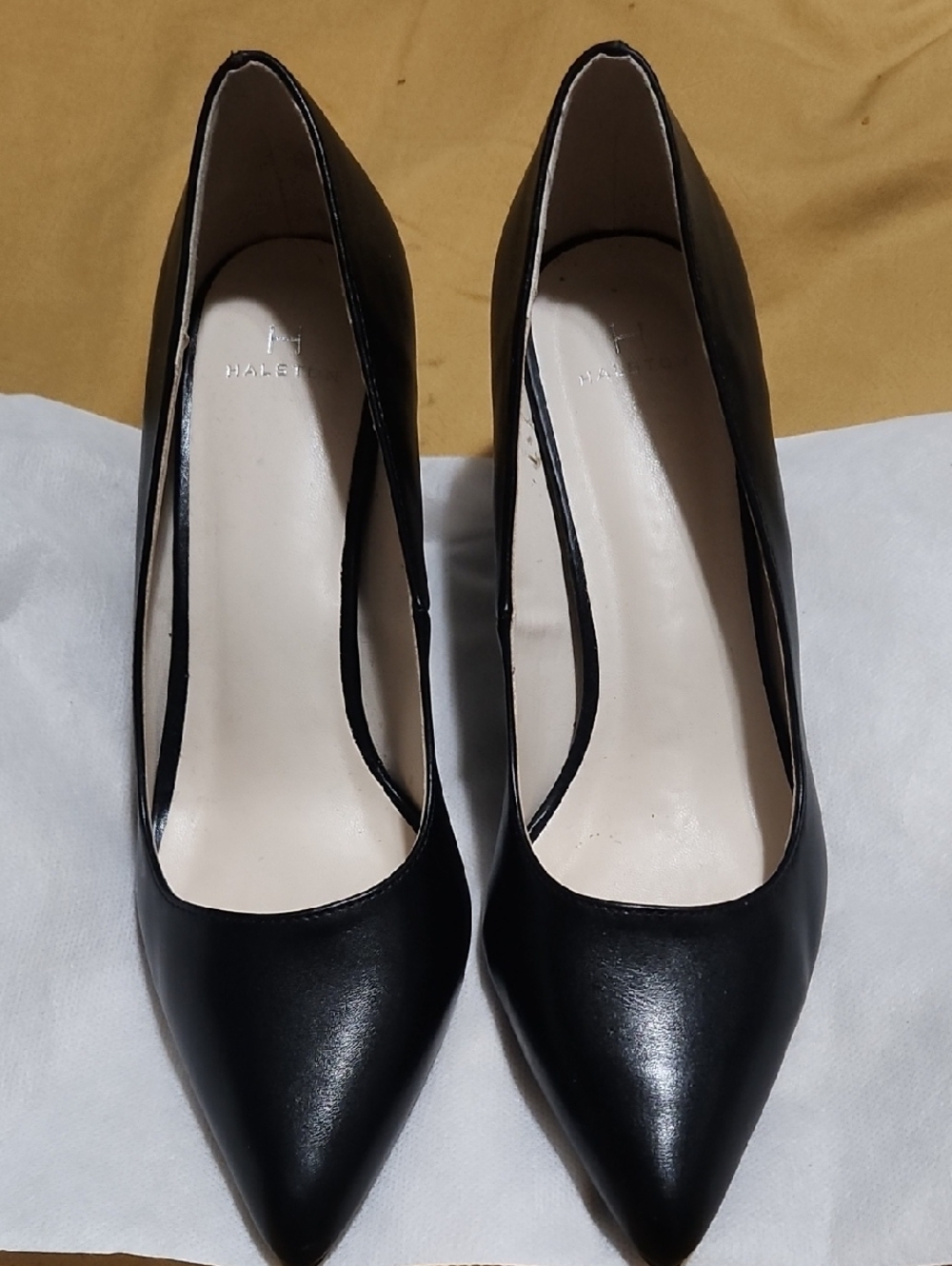 H by Halston Black Leather Pointed-Toe Pumps